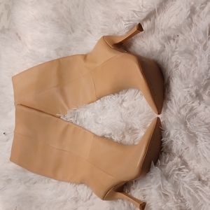 NEW Gianni Bini leather light tan knee high heel boot NEW SZ 9.5M
